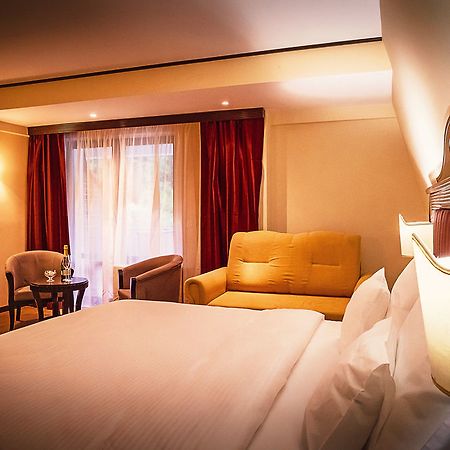 Perla Hotel Слэник-Молдова Экстерьер фото