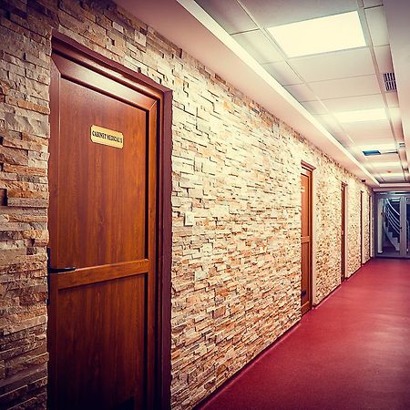 Perla Hotel Слэник-Молдова Экстерьер фото